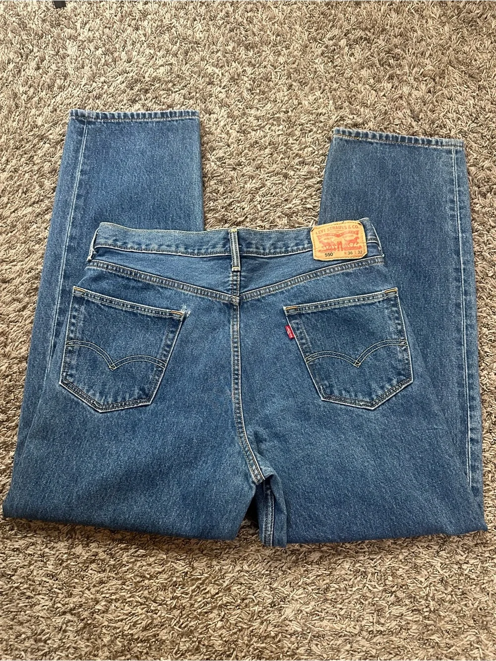 Levi's Men's 550 36x32 Medium Blue Straight Jeans